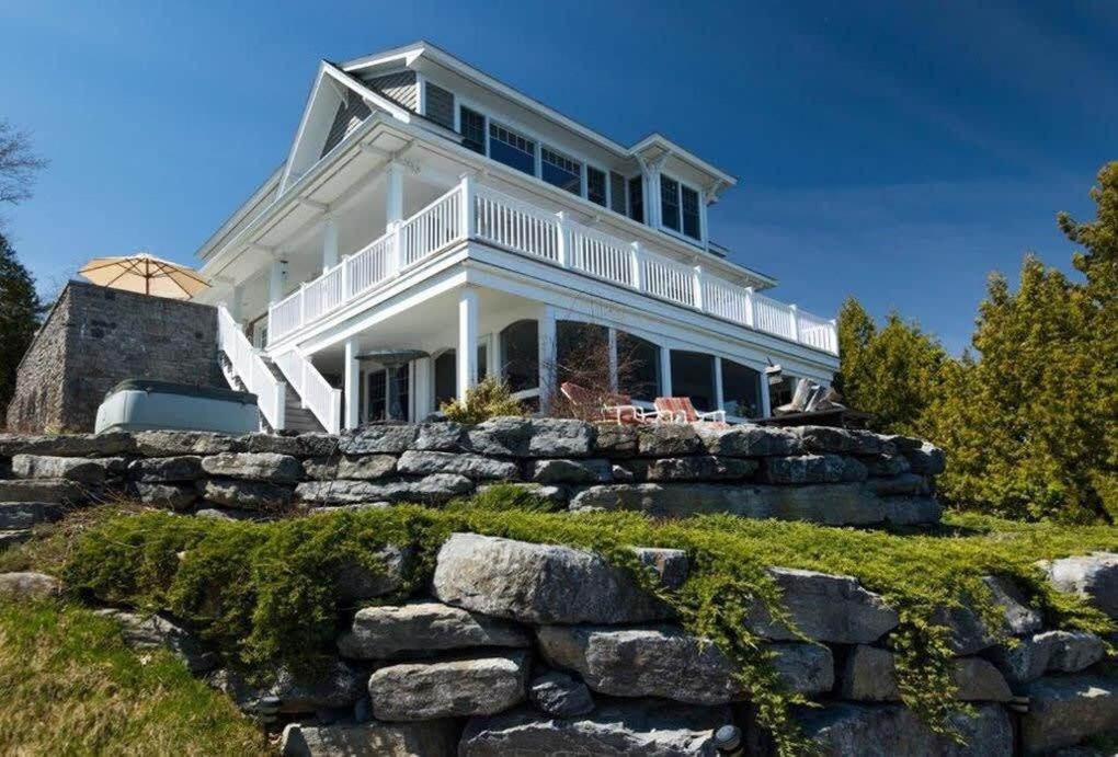 Loza House Coastal Design Unit With Lake & Mountain Views Plattsburgh Exteriör bild