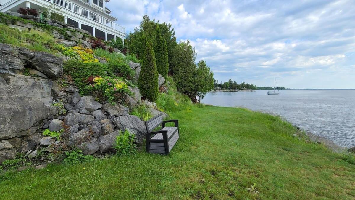 Loza House Coastal Design Unit With Lake & Mountain Views Plattsburgh Exteriör bild